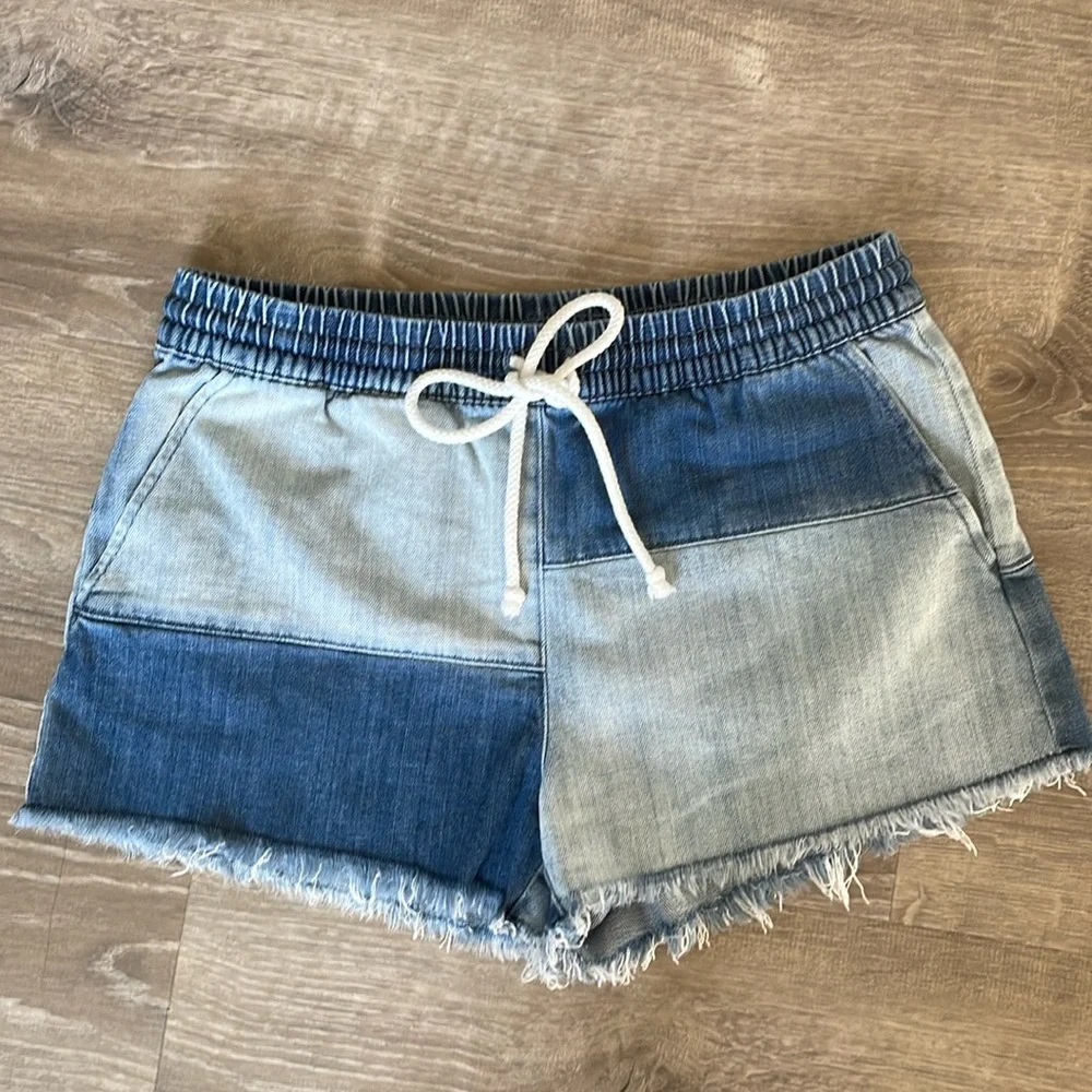 Aerie raw hem two-tone denim shorts (size S) - Picture 1 of 4